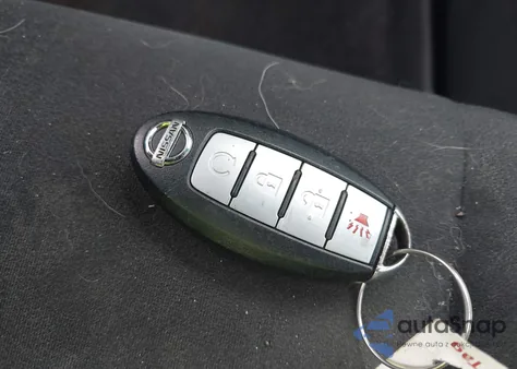 2016 Nissan Pathfinder Platinum/S/Sl/Sv z USA, uszkodzony, nr VIN 5N1AR2MN5GC606698